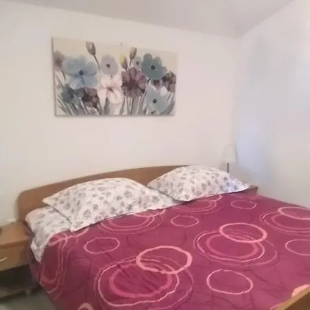 Vikendica Marina Sali